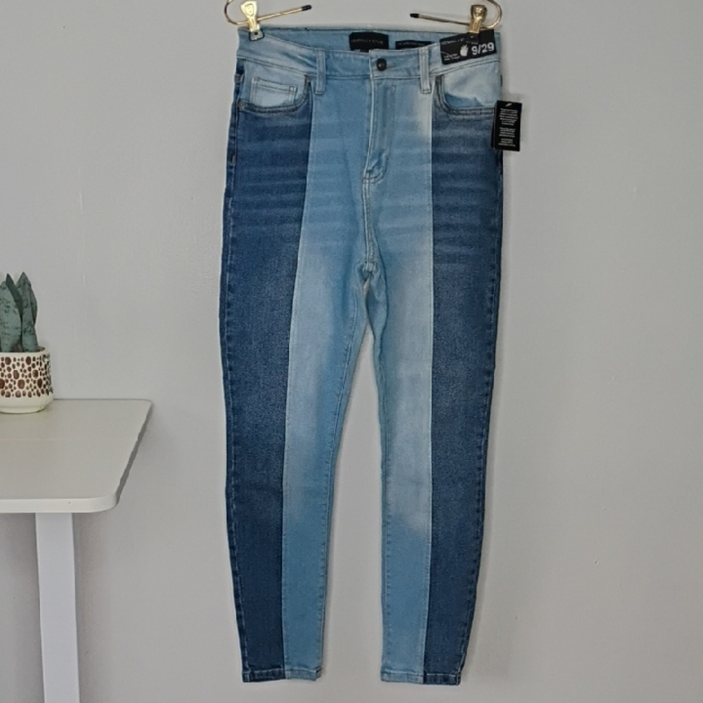 Kendall & Kylie Light Blue Denim Jeans